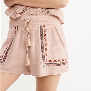 NWOT Abercrombie Embroidered Shorts